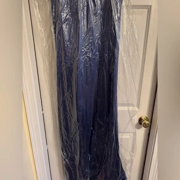 NWT - Sachin & Babi - Navy Gown - Size 8